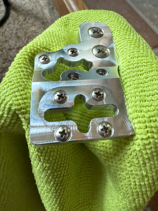 XWhy2 - Phillips Oval Head Screws